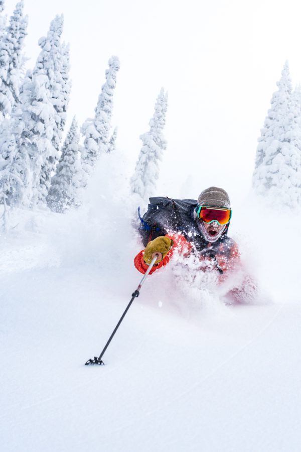 2022 Powder Buyer's Guide/ Ski Canada Magazine