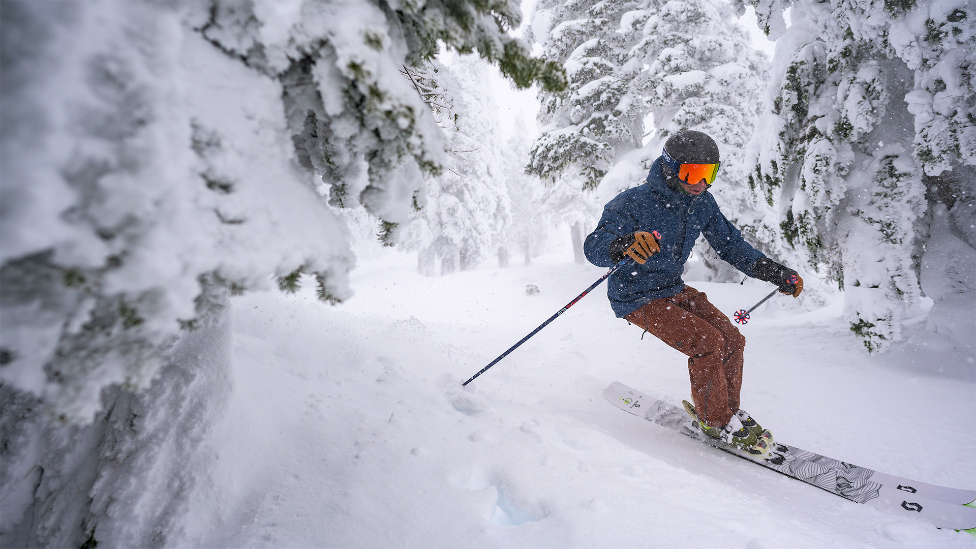 Gear Editor Ryan Stuart testing skis at Mount Washington Alpine Resort.